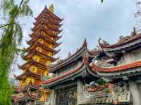 Pho Chieu Pagoda..하이퐁의 로컬사원