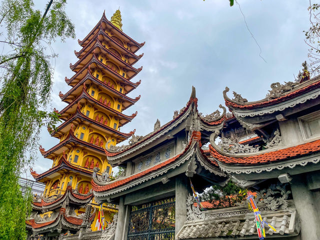 Pho Chieu Pagoda..하이퐁의 로컬사원