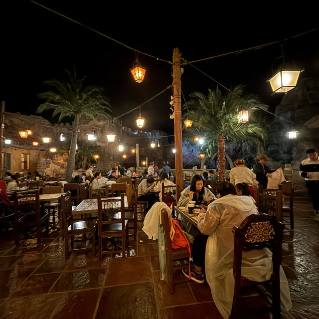 A Pirate’s Feast: Dinner at Barbossa’s Bounty, Disneyland Shanghai 🇨🇳