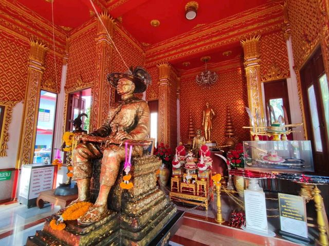 พามาวัดเก่าแก่เมืองระยอง ขอพรพระเจ้าตากสิน