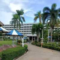ASIA HOTEL PATTAYA โรงแรมสวยริมหาดพัทยา