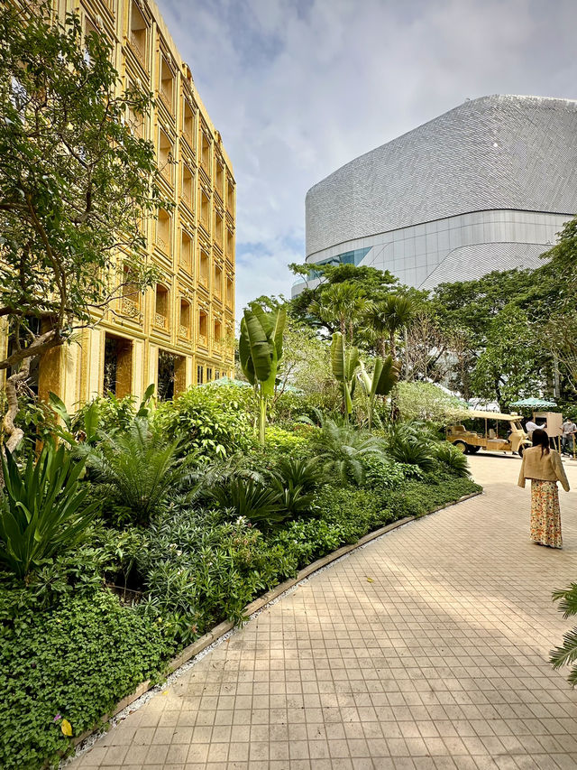 ที่สุดแห่งการเช็คอิน 2024🌟 “Dior Gold House“ 