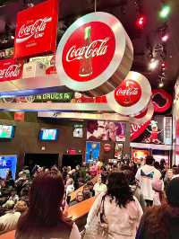 ［聖誕節🎄］World of Coca-Cola-紅色聖誕樹🥤