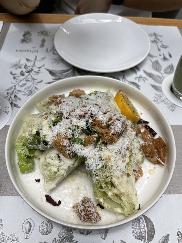 Savoring Flavors at Botanical Co in Bamboo Hills 🍝🍵🍗🥗