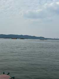 ทะเลสาบซีหู Xihu West Lake 西湖 🌿