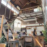 มาร์เธอร์ คาเฟ่ศรีราชา