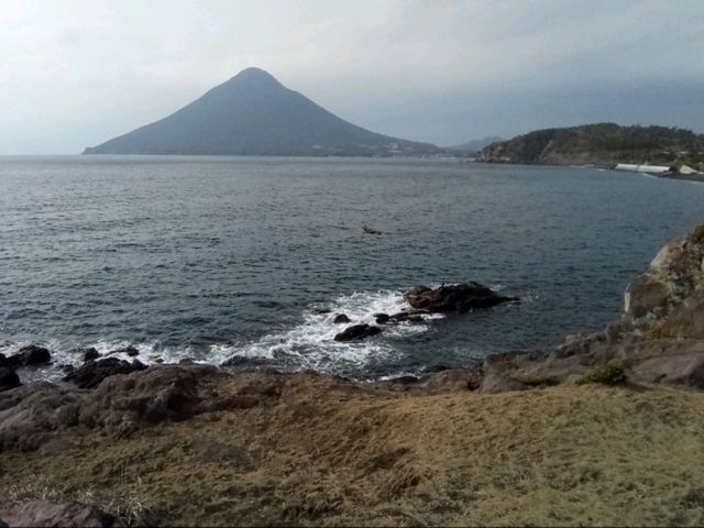 搭乘指宿玉手箱號，遊指宿溫泉，山川站騎自行車遊長崎鼻