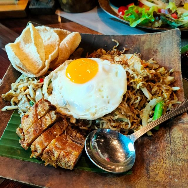 Three Monkeys ร้านอาหารสไตล์บาหลีชื่อดังในภูเก็ต