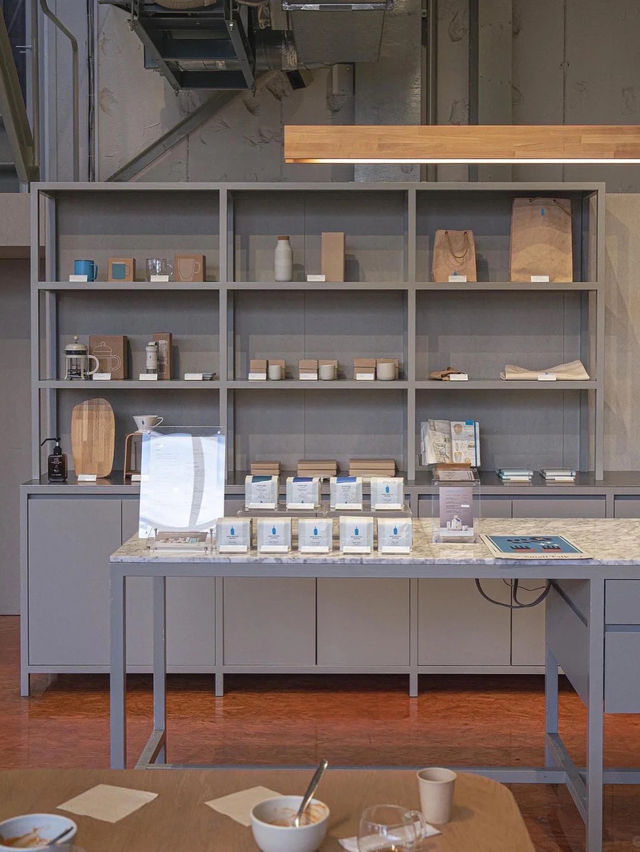 🇯🇵 東京咖啡店｜Blue Bottle 日本第一家店