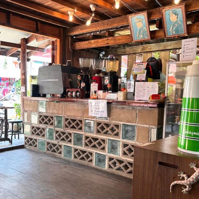 กาแฟาเข้าท่า ขุนยวม แม่ฮ่องสอน