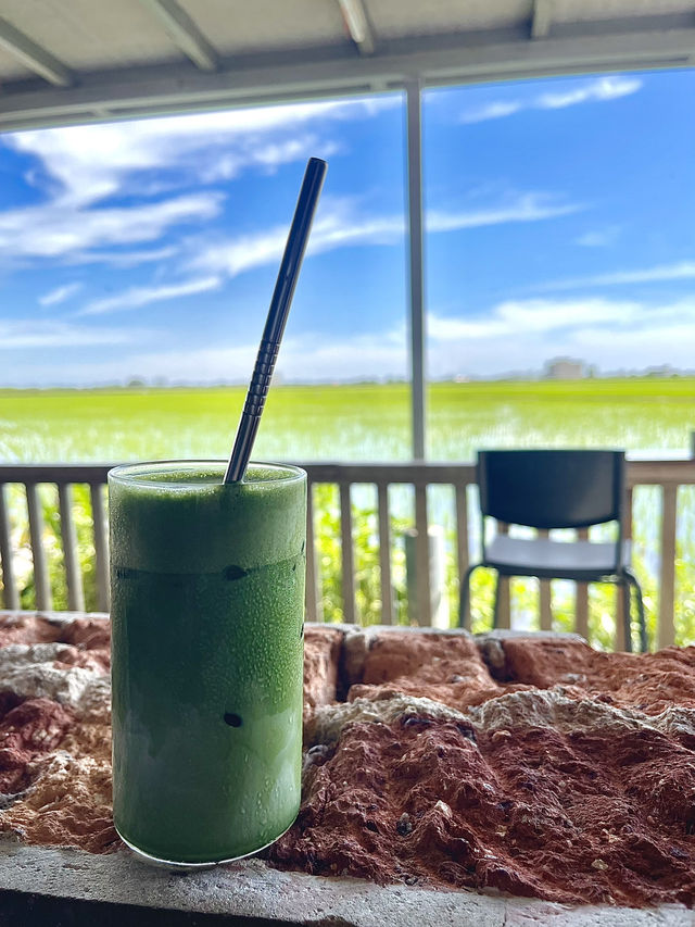 Weekend getaway to Sekinchan - Hay! Cafe