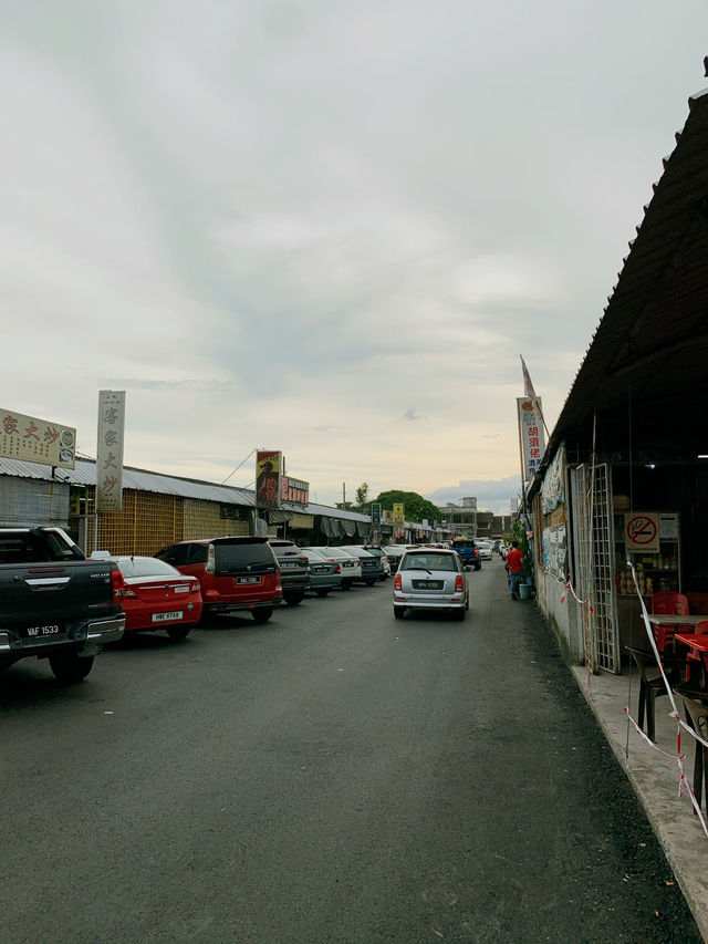 Bustling Nights at Taman Muda Ampang Night Bazaar!