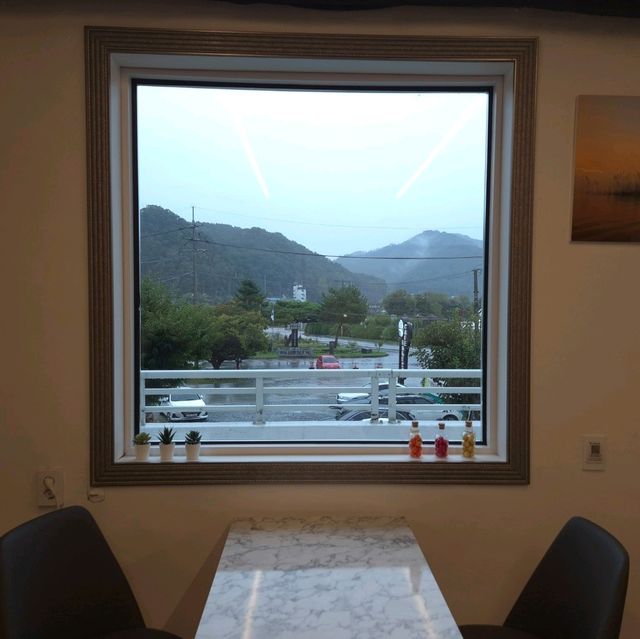 충주 중앙탑카페 레이크249