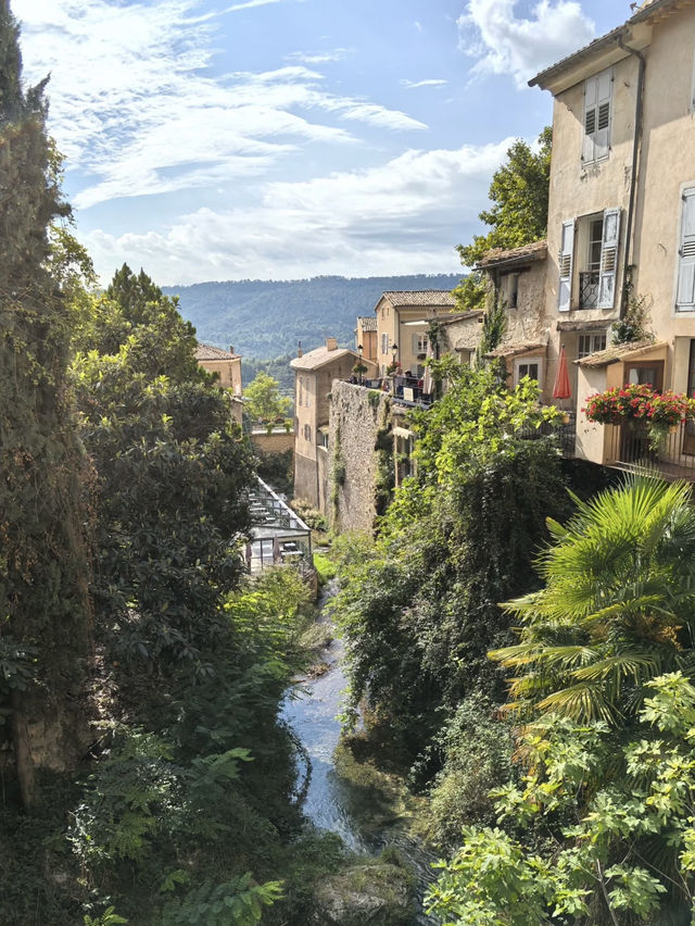 Moustiers-Sainte-Marie: A Fairytale Village in the Heart of Provence