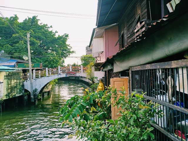 泰國曼谷湄南河畔皇家古跡寺廟文青藝術水上市場一日遊行程，湄南河秀麗風光，適合打卡拍照📸