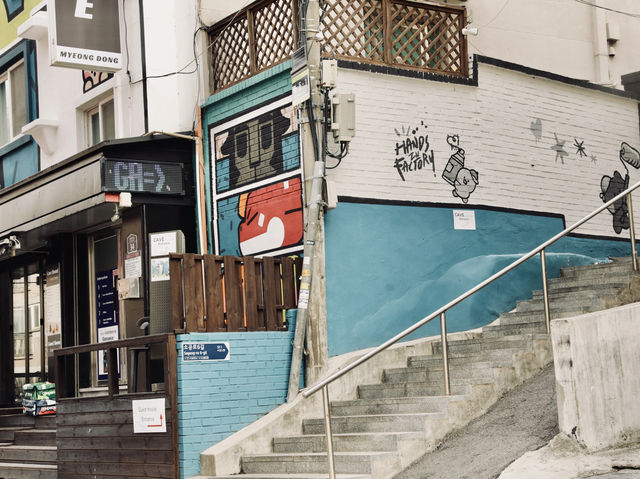 CityWalk🇰🇷｜明洞漫畫街 充滿童趣童話世界首爾明洞漫畫街超夯必逛