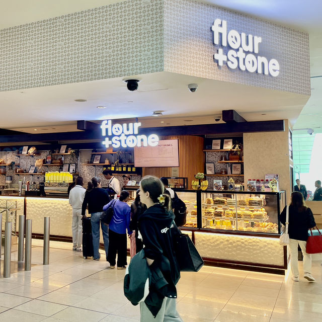 A Cozy Transit Haven at Dubai Airport