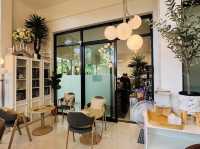 GURGLE คาเฟ่