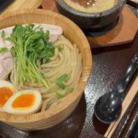 【大阪】大人気！ラーメン屋