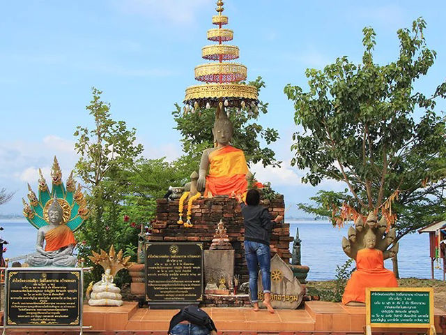 🌅🏞️ PHYAO WEEKEND ESCAPE: Serene Lakes & Lanna Charms!