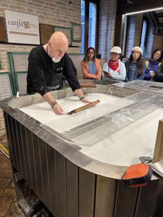 Italy🇮🇹Famous papermaking city Fabriano Experience making handmade paper📸