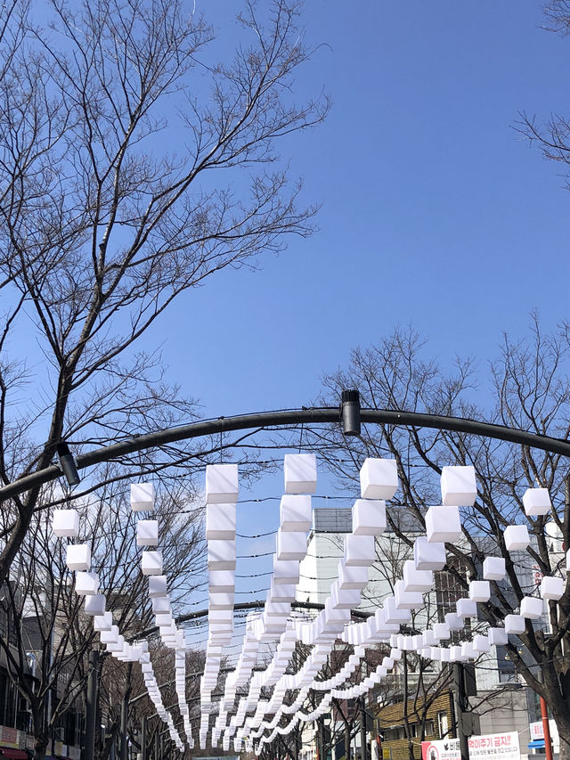 🗺️ 강릉 여행 코스: 금학장칼국수 → 예닮곳간 → 베니닭강정 → 월화광장