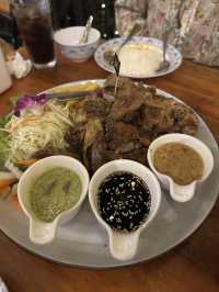 ร้านอาหารสกลนคร เดอะเทอเรสต์ bar and restaurant