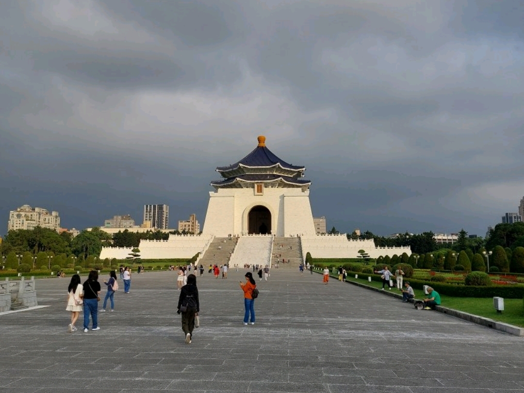 These photos were taken at Chiang Kai-shek Memorial Hall in Taipei, Taiwan last October, 2024. The Chiang Kai-shek Memorial Hall is located in the Zhongzheng District of Taipei. It is an iconic symbol of Taiwan’s history and heritage. Completed in 1980, this striking monument serves as a tribute to Generalissimo Chiang Kai-shek, the controversial leader of the Republic of China from 1928 to 1975. The hall is architecturally significant, featuring a stunning white marble exterior and a large blue-tiled roof, embodying traditional Chinese design elements. The grand structure is surrounded by a beautifully landscaped park, highlighted by lush gardens and serene ponds.
One of the main draws for visitors is the impressive main hall, which houses a massive statue of Chiang Kai-shek, standing at 6 meters tall. Daily changing of the guard ceremonies adds a dynamic element to the experience, drawing crowds eager to witness this precision display. Additionally, the memorial complex includes the National Theater and Concert Hall, which host cultural performances and events throughout the year.
While the memorial honors Chiang's contributions to Taiwan, it also symbolizes the complexities of Taiwanese identity, given his divisive legacy. Visitors often find themselves reflecting on Taiwan’s historical context and the dichotomy of admiration and criticism surrounding its past leaders. #everyonefollowers #everyonehighlights #everyoneactivefollowers #everyoneシ゚ #everyone #everyoneactive #trendingpost #trendingnow #viralpost2025 #viralpost2025シ #viralpost #EVERYBODY #follower #followersシ゚ #followme #followersreels #amazingposts #viralpost2024シ #ALLNATIONALITIES #viralpost2025シ #viralpost2025 #amazingposts #chiangkaishek #chiangkaishekmemorialhall #taiwantravelers #taiwanexplorers  #taiwan #taipei #discovertaiwan #discovertaipei #discovertaipeicity #formosa #china  #chiangkaishektreasurefromchina #taiwan_tourism #taiwantour #explorersintaipei #republicofchina  #triptochiangkaishekmemorial #beautifulplaceintaiwan #taiwantouristspot #Zhongzhengdisctrict #zhongzhengtaipei #amazingplaceintaiwan                