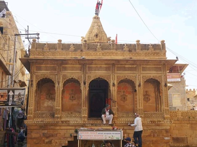 Golden Legacy in the Heart of the Thar: My Jaisalmer Fort Experience
