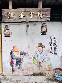Bite-Sized Brilliance: A Lunch Break at Kelapa Sawit’s Hidden Art Lane