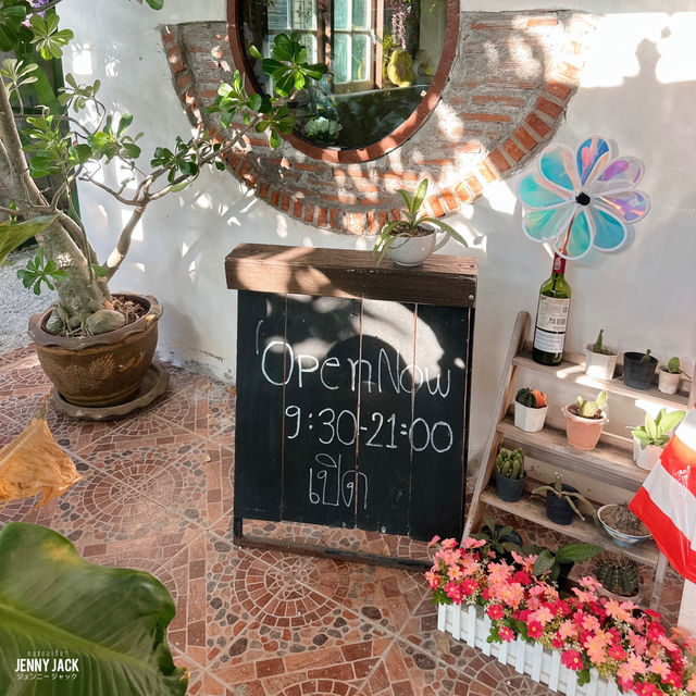 #คาเฟ่ลับบ้านฉาง #คาเฟ่ระยอง #คาเฟ่สไตล์โฮมมี่
