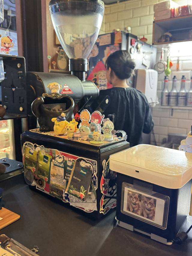 【香港】 夜啡文化嘅尖端！開到凌晨4點的深水埗夜啡店！