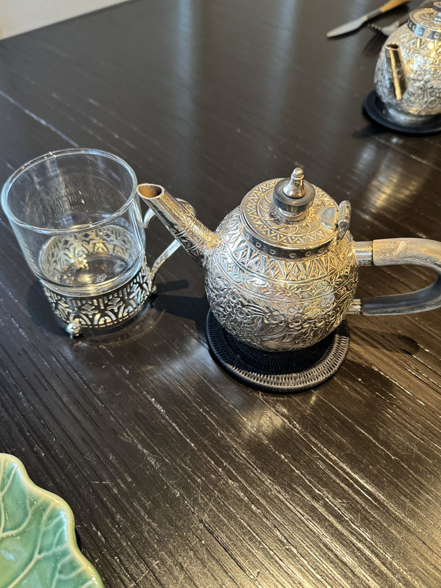 미친 조합의 태국식 티타임🍵 방콕 애프터눈티는 무조건 여기!