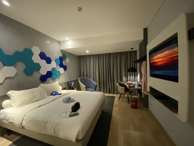ibis Styles Batam Nagoya: A Fresh, Modern Stay (But Pack Your Snacks)
