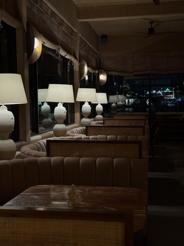 Looking for the perfect sunset dinner spot in Bangkok? 
