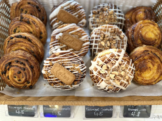 🥐🥖 에스까르고 빵 전문 제주