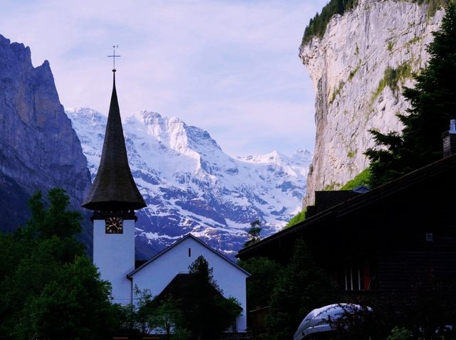 🌿 Lauterbrunnen: A Valley That Whispers in Waterfalls