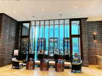 Bangkok Marriott Hotel The Surawongse สระน้ำสวยมาก