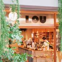 L O U Cafe