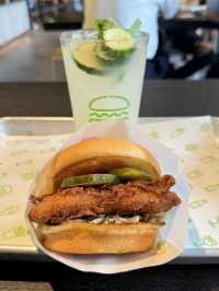 【香港】 中環海景Shake Shack：夏季有美式新地賣！