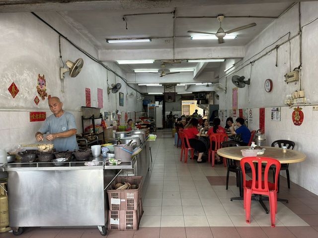 🍲 Laid-Back BKT with a Fragrant Twist – Fei Kay, Klang 🧅
