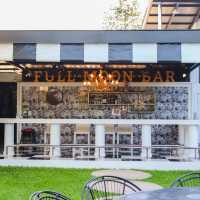 Istan bul pool villa ubon