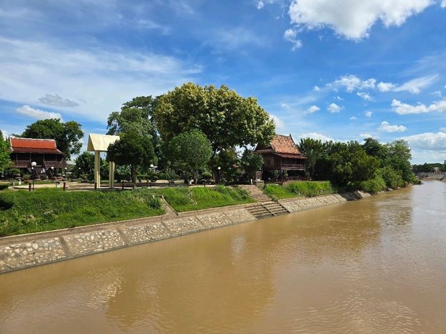 อนุสรณ์สถาน ปรีดี พนมยงค์ 