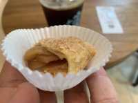🍏 Chillin’ at Starbucks The Davis Sukhumvit 24 – Apple Pie & Iced Americano Combo Hit the Spot
