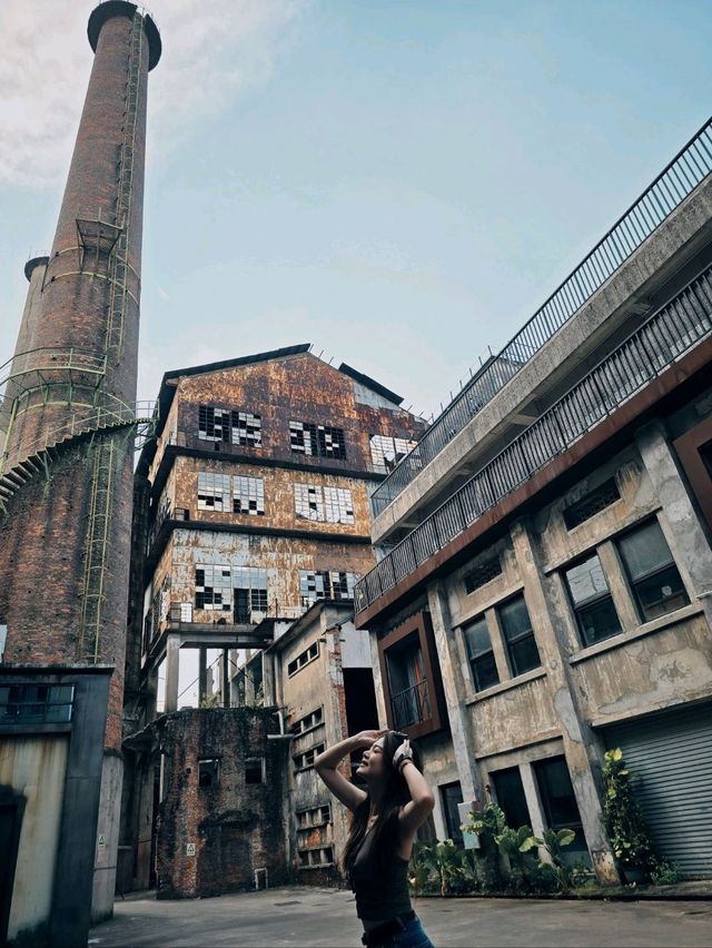 Pearl River Lights & Hidden History: A Day in Guangzhou