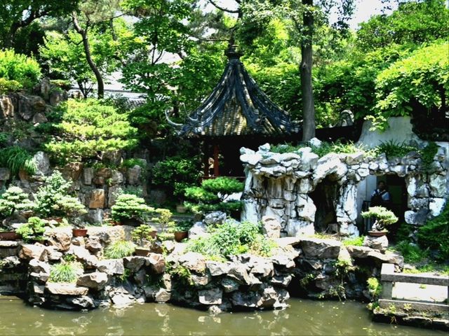 Experiencing Ancient China in Yu Garden