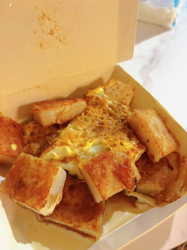 🍳 桃園巷弄裡的平民元氣早餐！【吉得堡】蔥抓餅＋蘿蔔糕炒蛋讓人早起也甘願