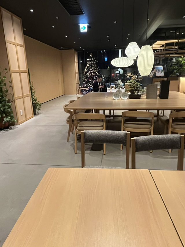 마쓰야마성 바로 앞! 뷰 맛집 숙소 ref마쓰야마바이베셀