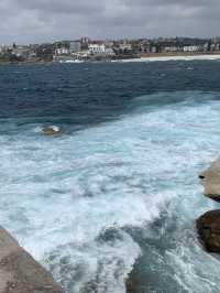 🏖️ Bondi Beach, Sydney – My All-Time Favourite Summer Getaway 🌞🌊