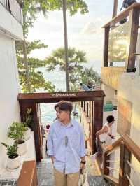 The Commune คาเฟ่ ภูเก็ต